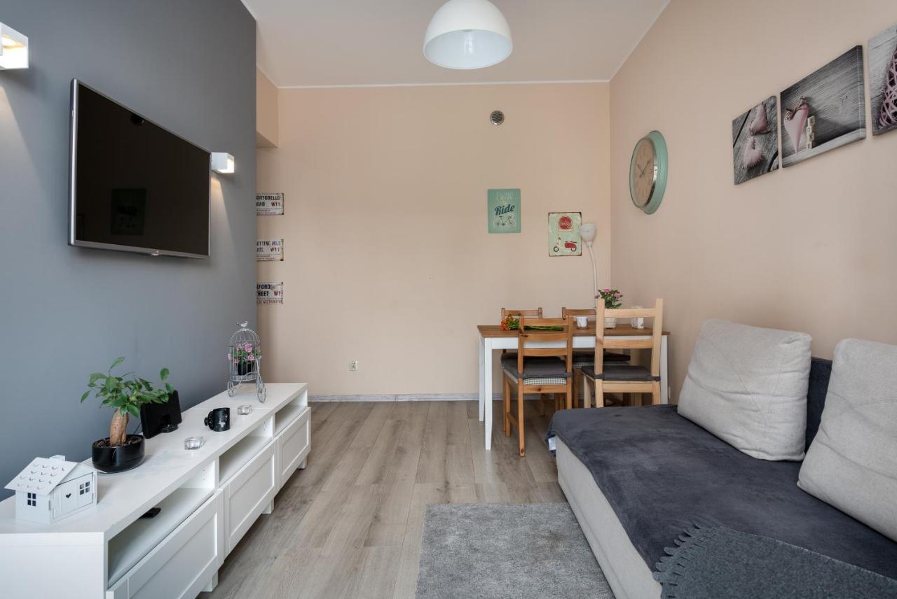Cozy Central Apartment: Old Town/Main Station Гданск Екстериор снимка