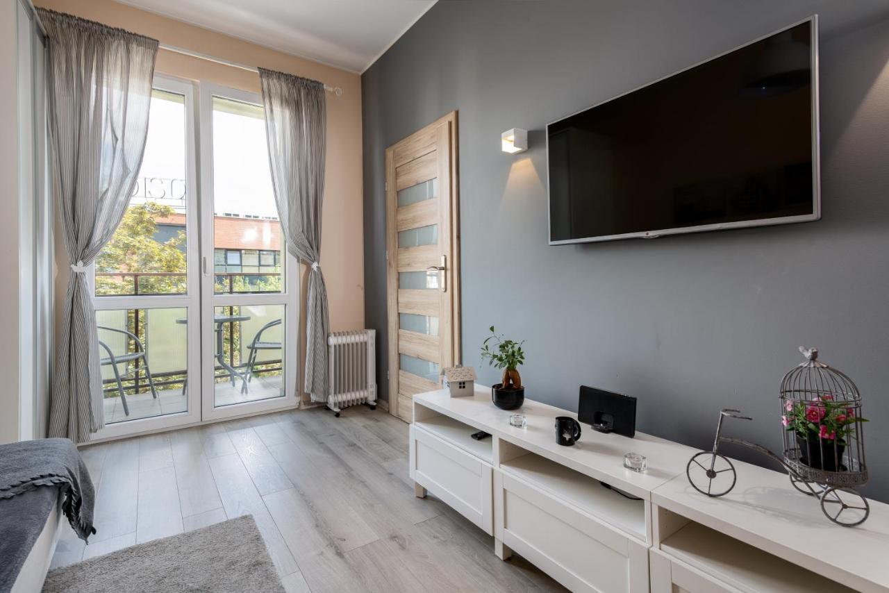 Cozy Central Apartment: Old Town/Main Station Гданск Екстериор снимка