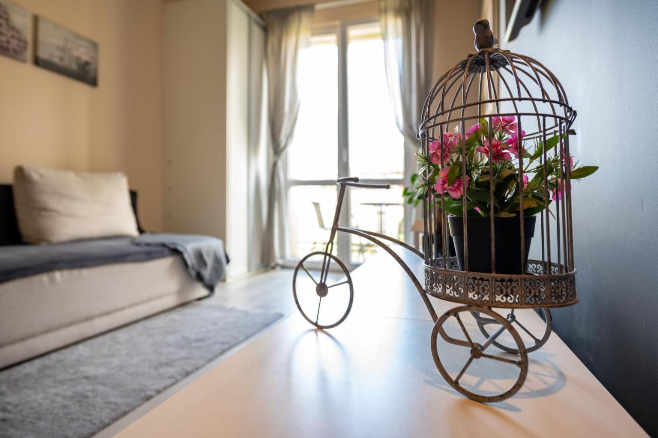 Cozy Central Apartment: Old Town/Main Station Гданск Екстериор снимка