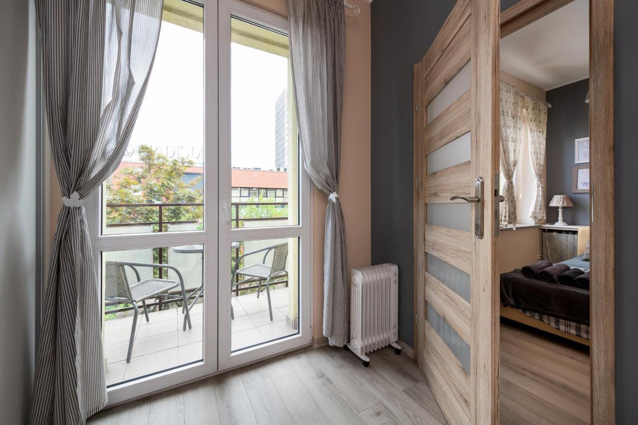Cozy Central Apartment: Old Town/Main Station Гданск Екстериор снимка